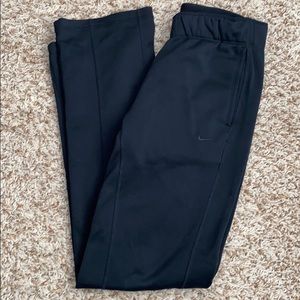 Nike women’s fleece sweatpants!